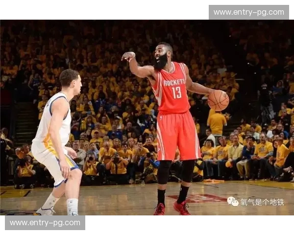 史诗对决，荣耀加冕：勇士vs骑士总决赛，一场永载史册的篮球盛宴！